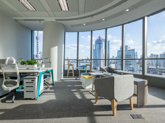 山东本地锁螺丝机